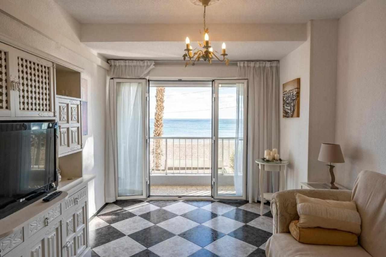 אל קאמפיו Apartamento Gallo Rojo מראה חיצוני תמונה